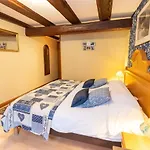à L'oriel Hotel