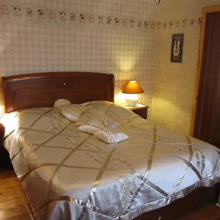 A L'oriel Hotel