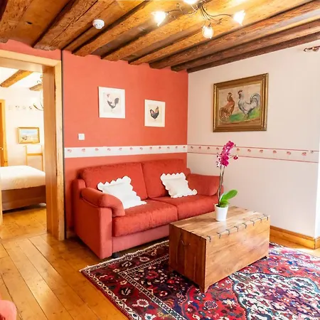 A L'oriel Hotel Riquewihr