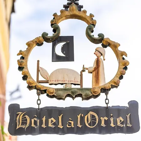 à L'oriel Hotel